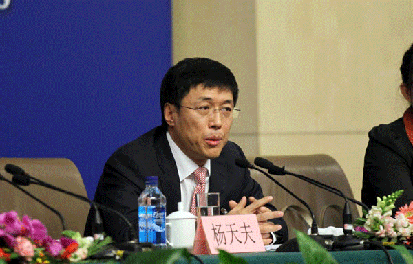澳门·永利集团3044董事长杨天夫：我认为中国的服务行业有巨大的发展空间